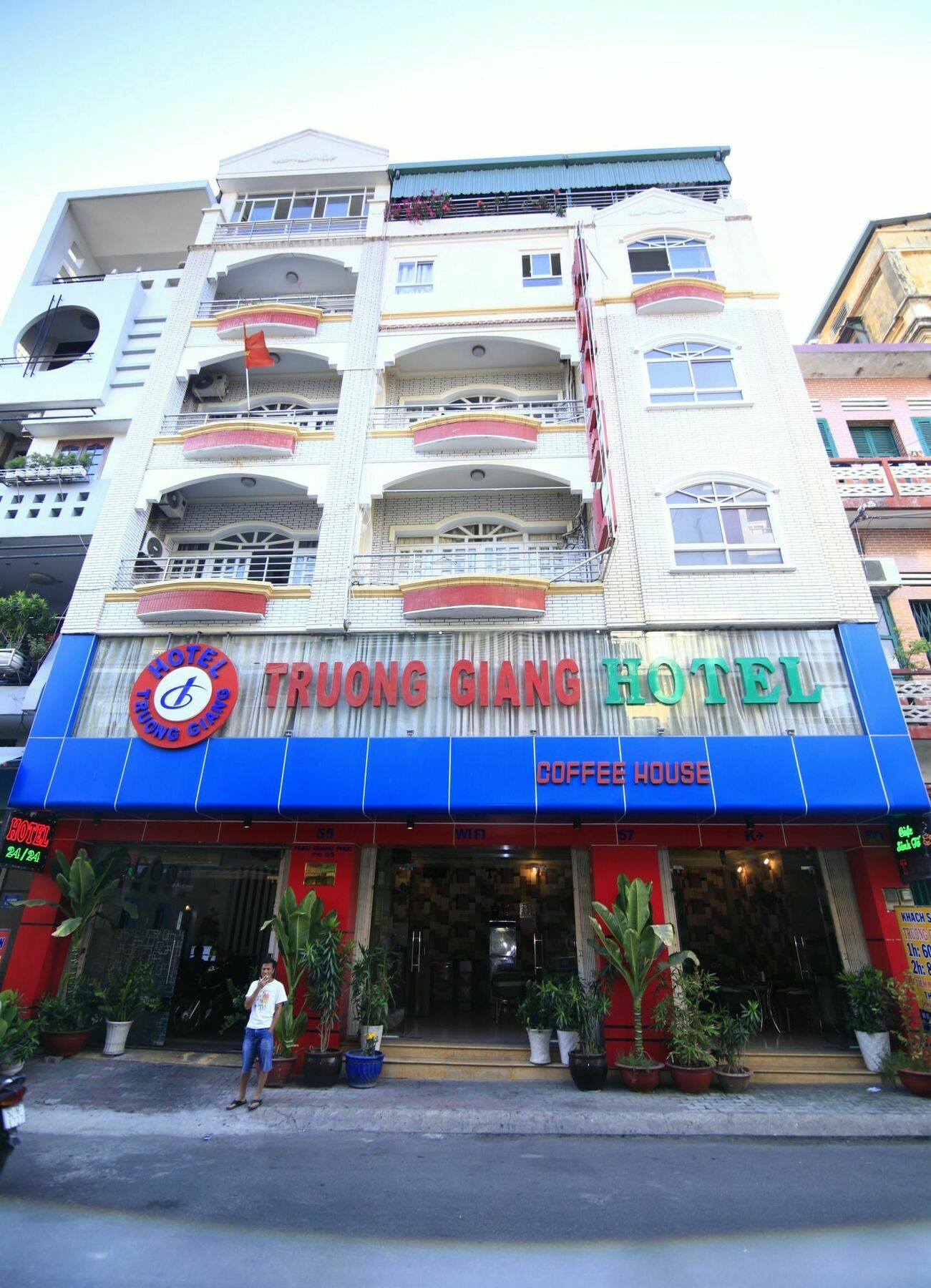 Truong Giang Hotel Ho Chi Minh City Exterior photo